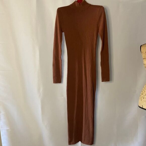 FOREVER 21 Mock Neck Ribbed Knit Dress - Picture 2 of 8